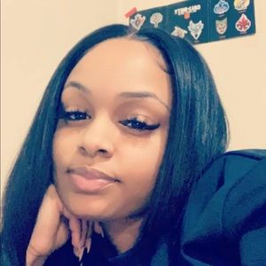 Meet your Posher, Torriana